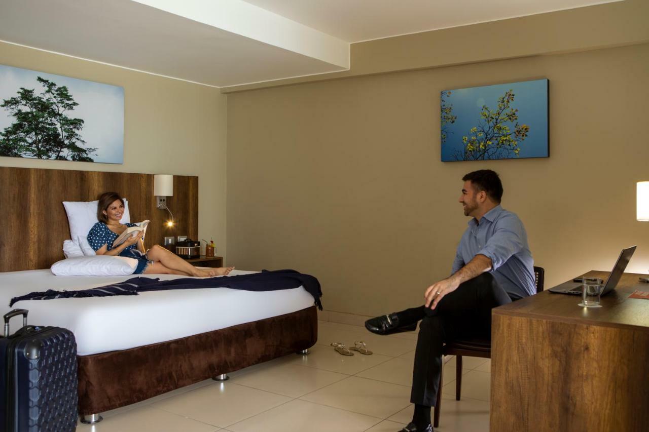 Casa Andina Select Pucallpa Exteriér fotografie