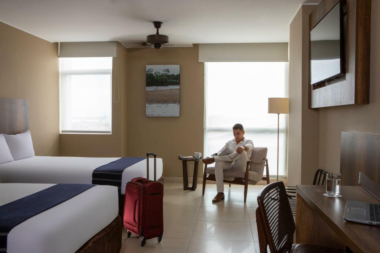 Casa Andina Select Pucallpa Exteriér fotografie